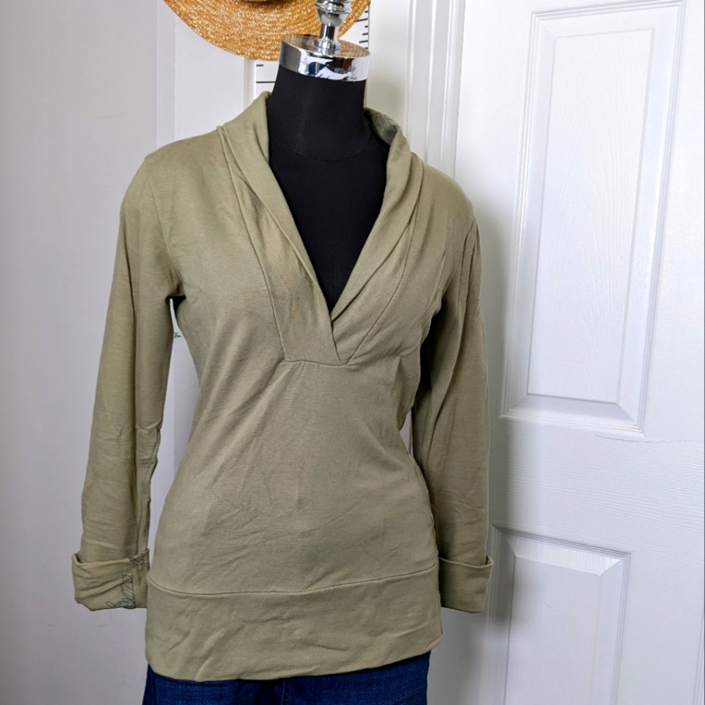 Olive green Smoking Lily shirt